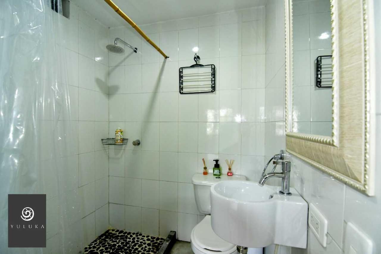 Yuluka Hostel Апуло Екстериор снимка